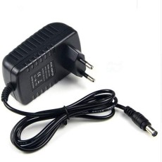 Chargeur 8.4V 9V