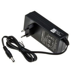 BT1520 CHARGEUR 15V 2A 5.5X2.5 mm