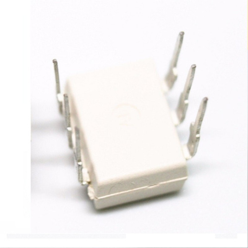 CIRCUIT INTEGRE OPTOCOUPLEUR MOC3021 6 PINS CIRCUIT INTEGRE OPTOCOUPLEUR MOC3021 6 PINS