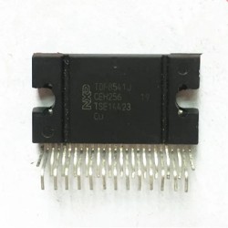 TDF8541J CIRCUIT INTEGRE 4X25W 27 PINS